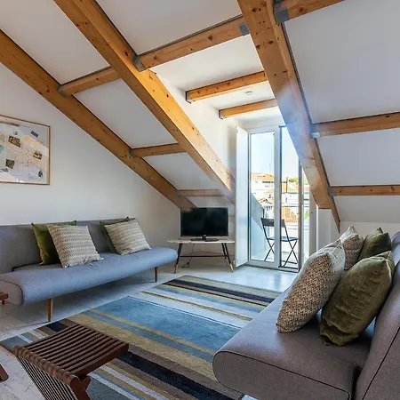 Portas Do Ceu Apartment *