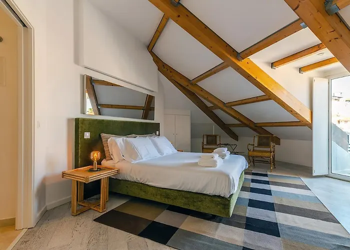 Apartment Portas Do Ceu Lisbon